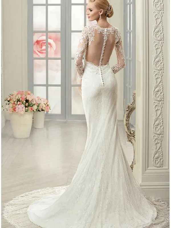 Abito da Sposa a Sirena di Pizzo con maniche ricamate e bottoncini sulla schiena