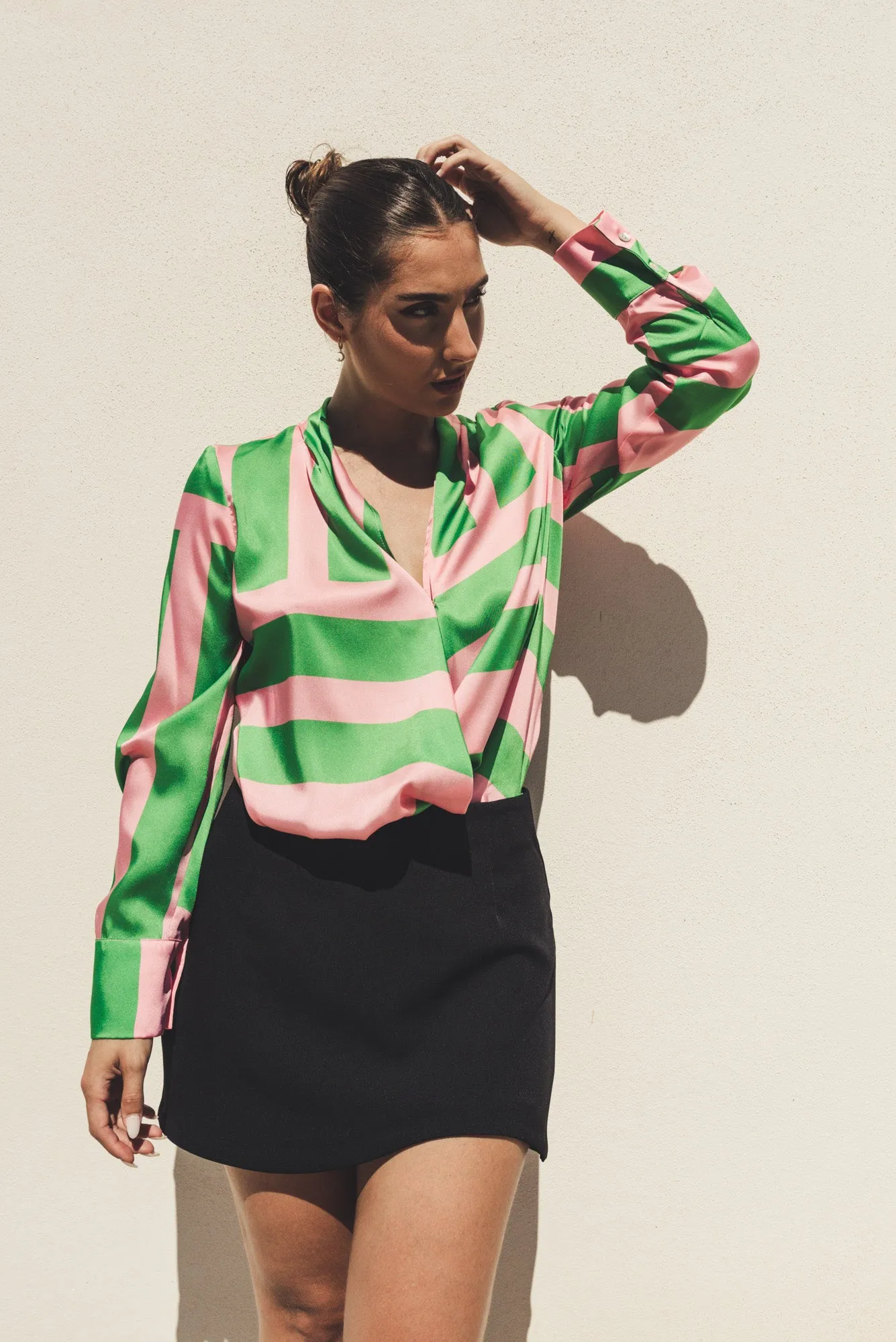 Blusa estampado geometrico