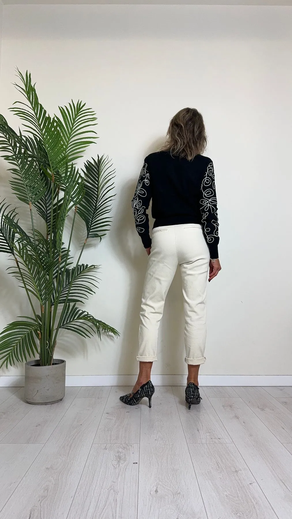 DAFNE - L1376P29 - CARDIGAN VISCOSA CON RICAMO FILO LANA