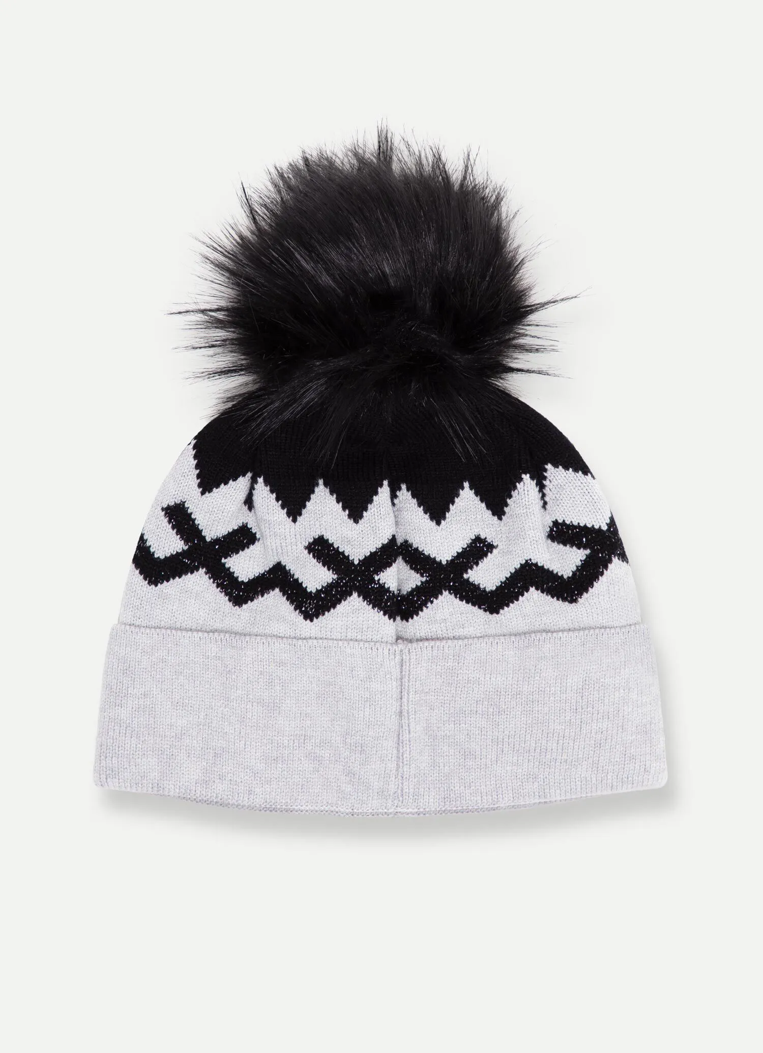 Jacquard hat with fleece lining