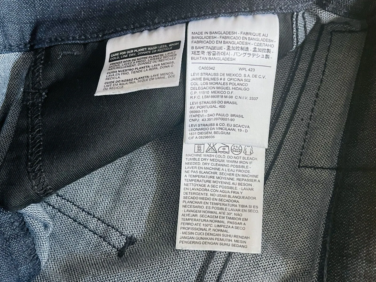 Jeans Levis 522 uomo blu navy 30” vita zip mosca nuovo (32 gambe) AFFARE-