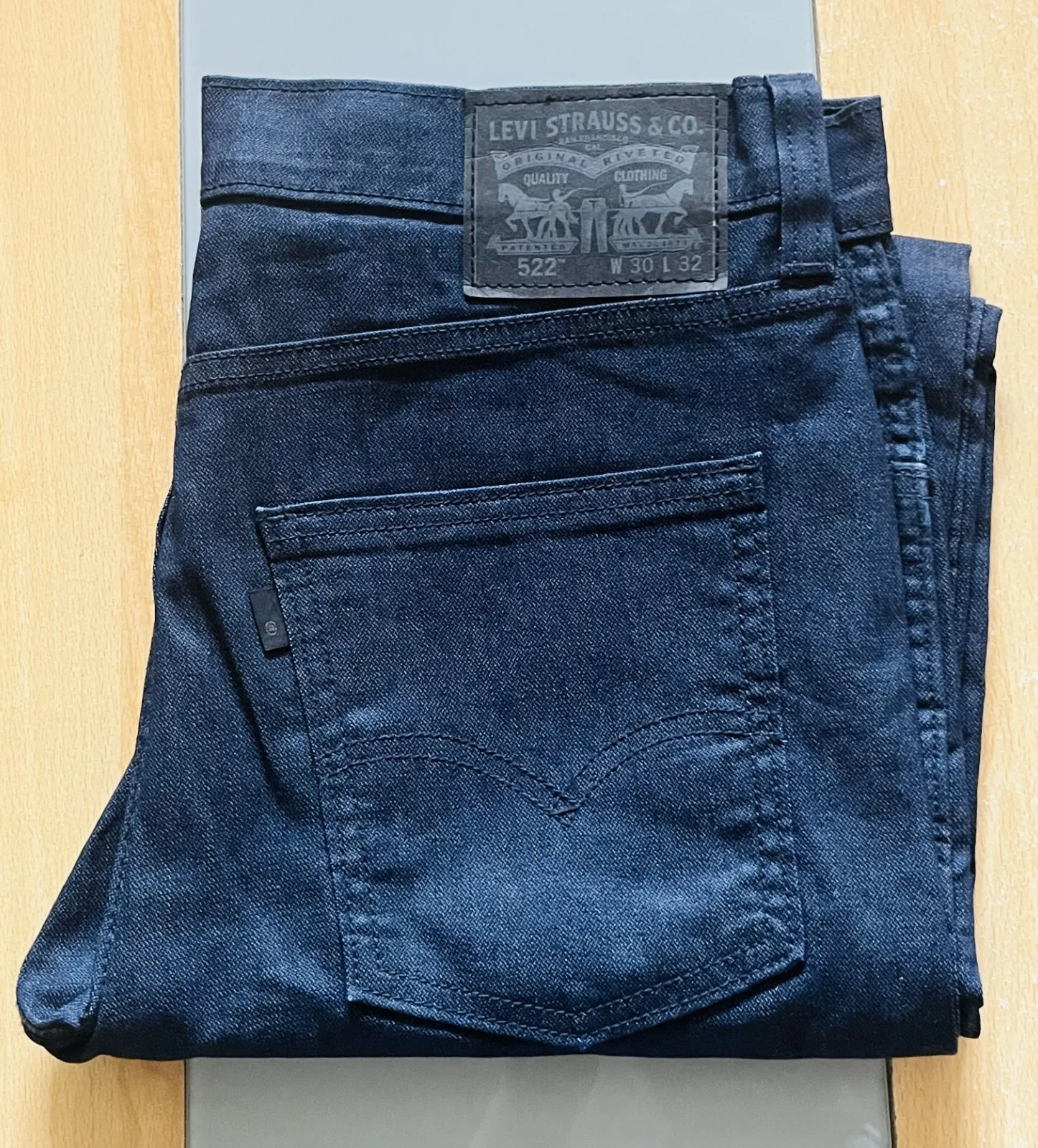 Jeans Levis 522 uomo blu navy 30” vita zip mosca nuovo (32 gambe) AFFARE-