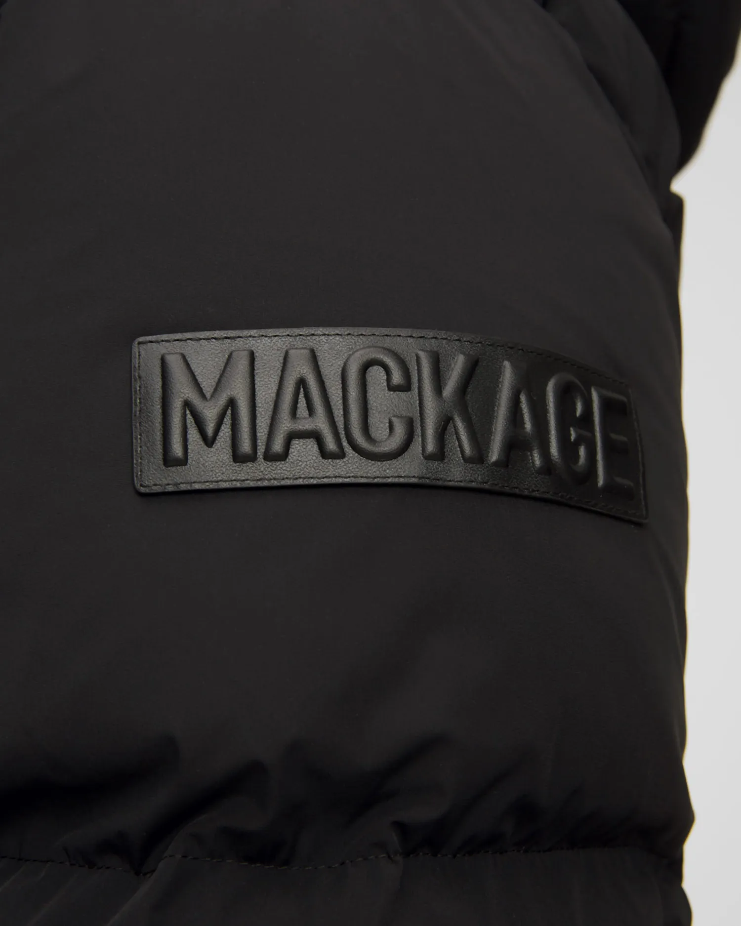 Piumino nero da uomo Mackage Kent-str2 p002224-1