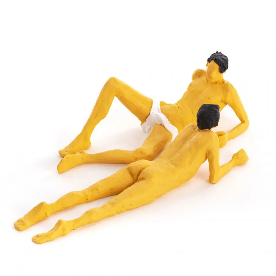 Seletti  Statuine in resina dal design moderno e contemporaneo Jean & Jean Love Is a Verb