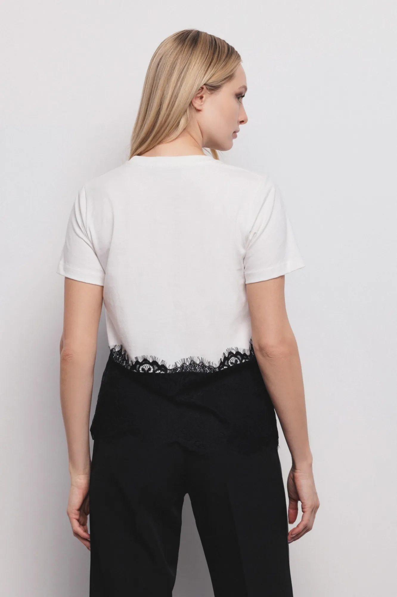T-Shirt Mezza Manica Paricollo In Jersey In Pizzo Off White - Gaëlle Paris